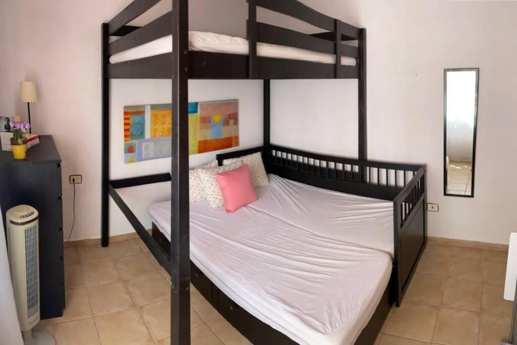 Apartamento Playa La Arena. Relax And Enjoy Apartment Puerto de Santiago  Exterior photo